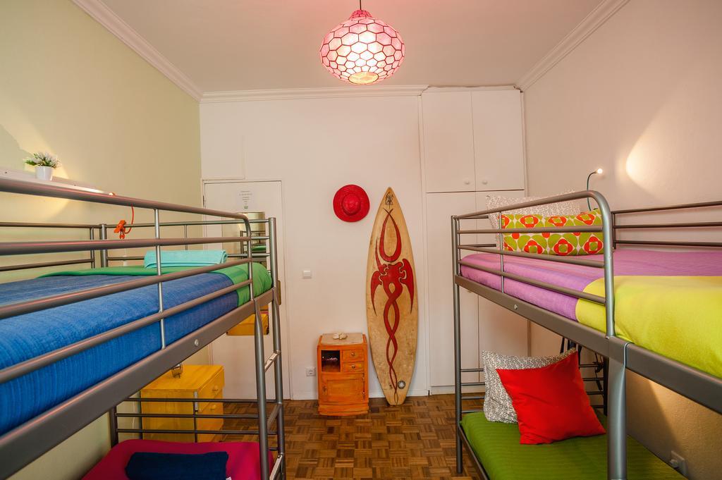 Fisherman'S House Hostel Ericeira Ngoại thất bức ảnh