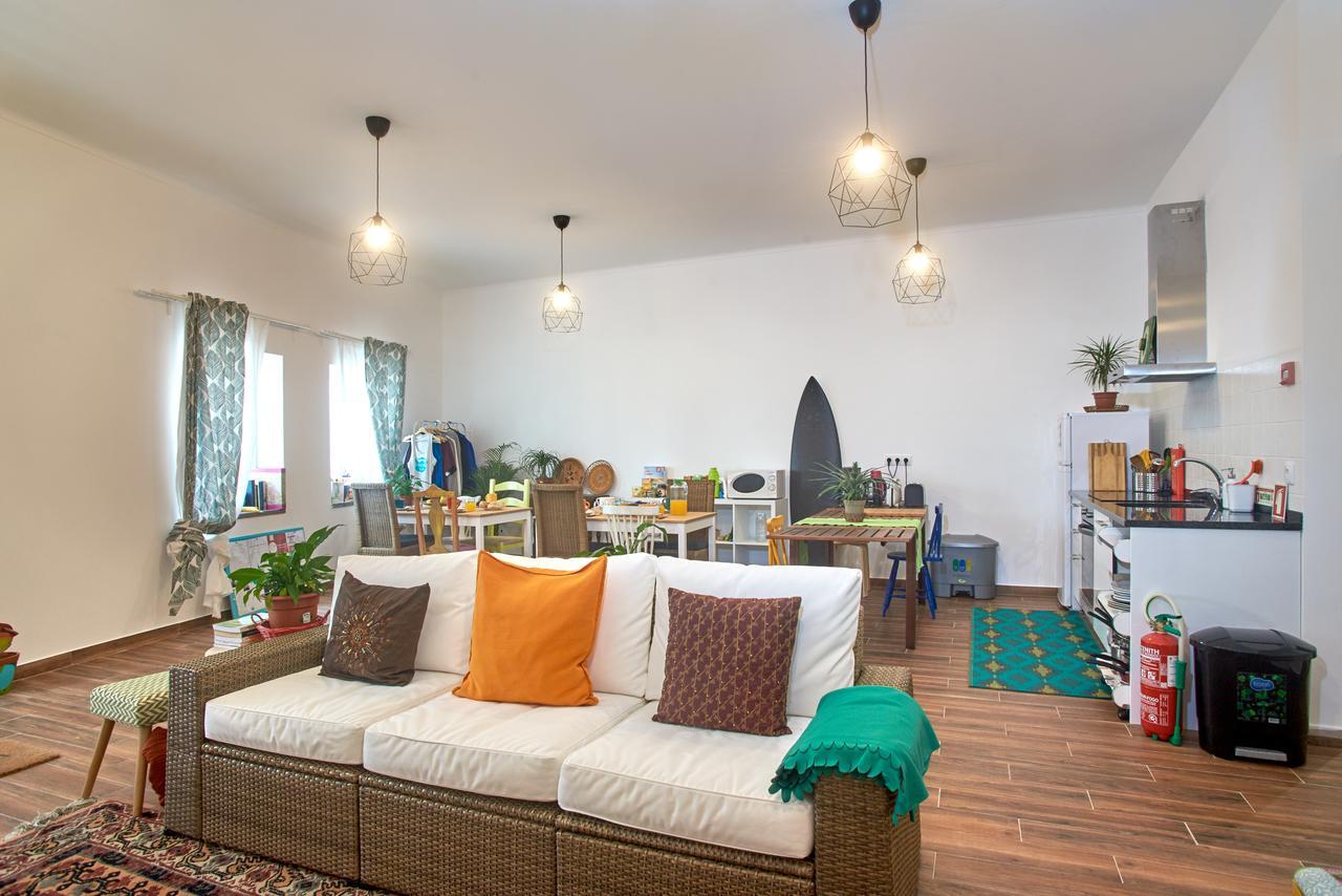 Fisherman'S House Hostel Ericeira Ngoại thất bức ảnh